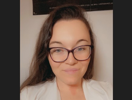 Picture of Andrea Howland