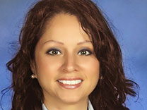 Picture of Elizabeth Delgado