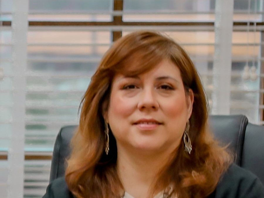 Picture of Lauren Gratenstein