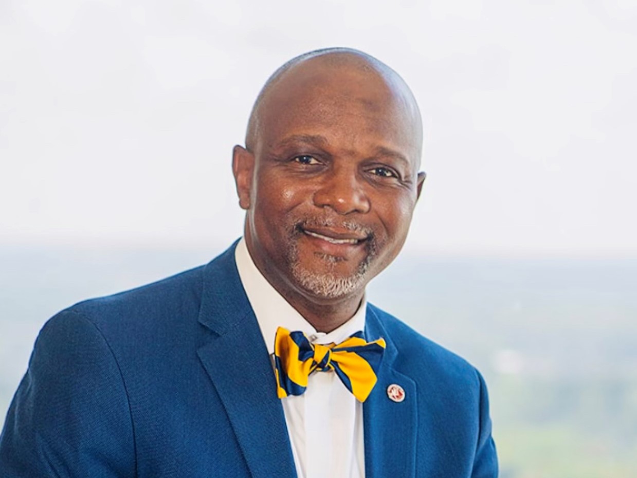 Picture of Cecil Leonard Bromell