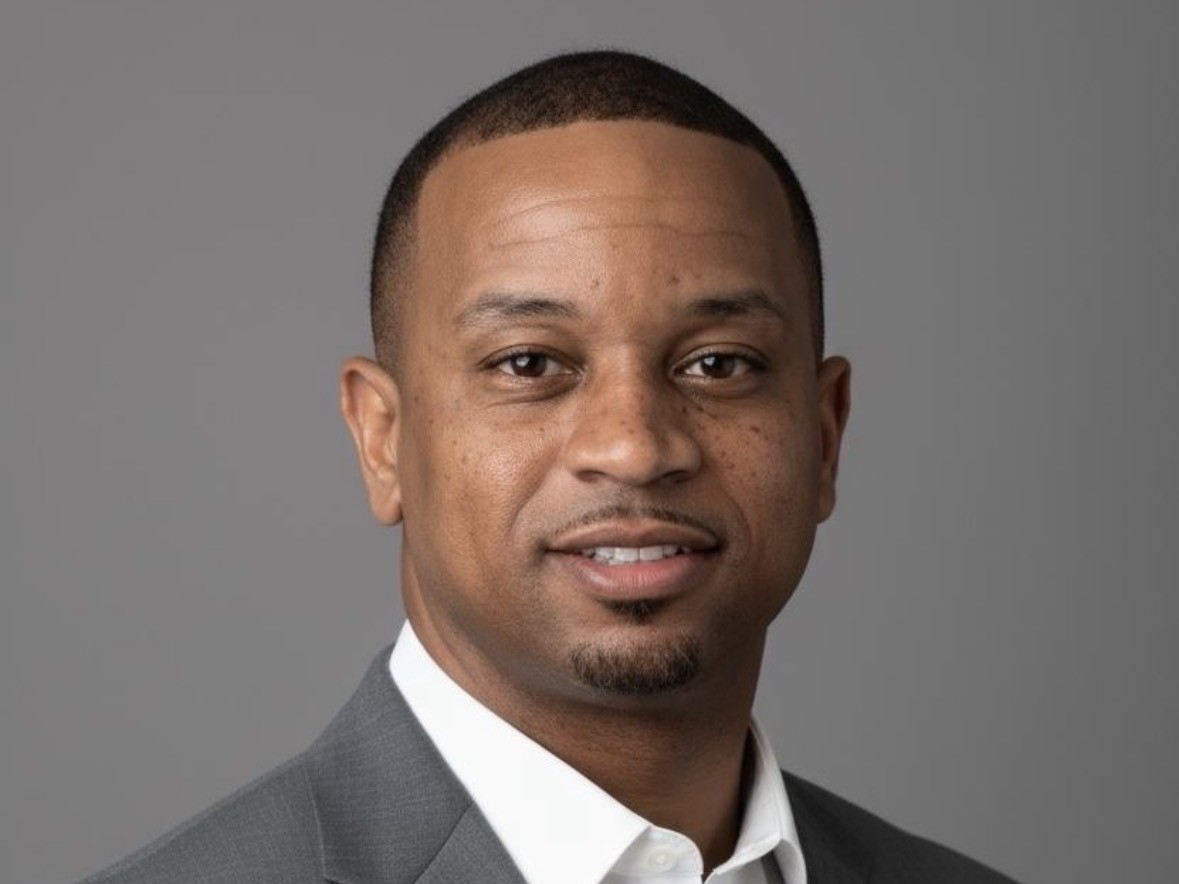Picture of Roderick Duncan