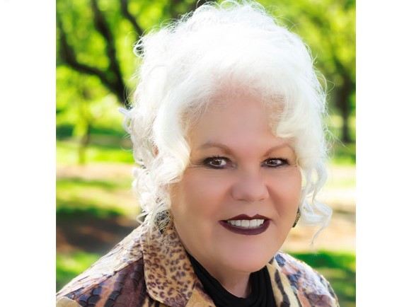 Fotografa de Carolin Fay Collins