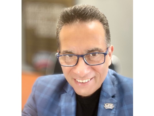 Picture of Adrian Velez