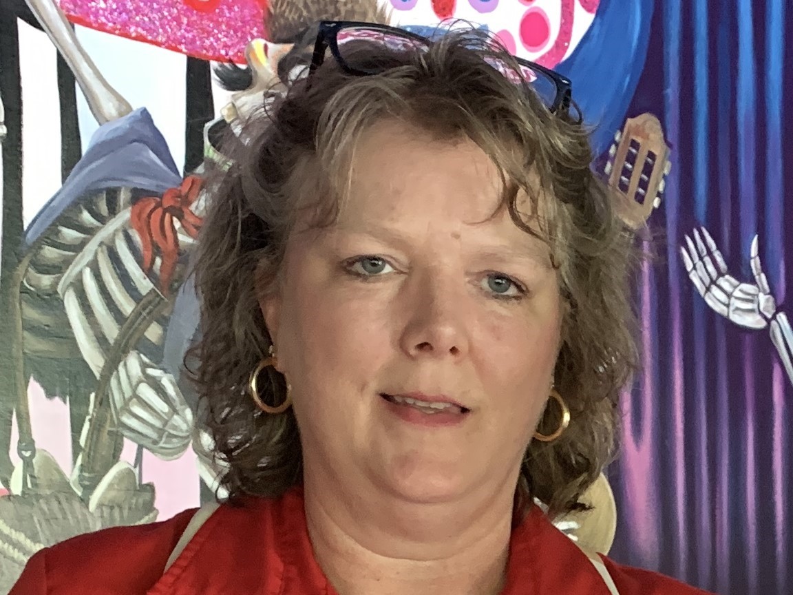 Picture of Jennifer Van Voorhis