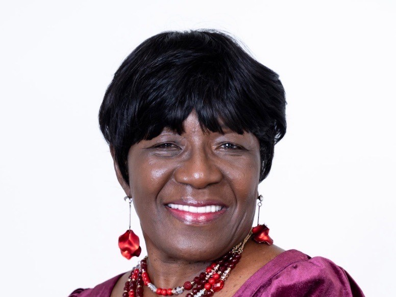 Fotografa de Bernadette H Revis